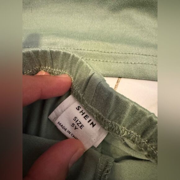 Kids Green t-shirt and leggings Set #22 - Picture 5 of 5